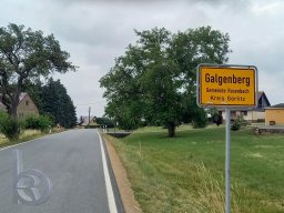 | QDT2022 | Sachsen | Galgenberg | Orteingangsschild |
