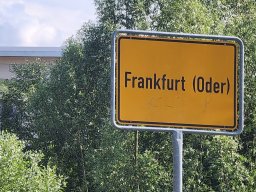 | QDT2023 | Brandenburg | Frankfurt Oder | Schild-Ortseingang |